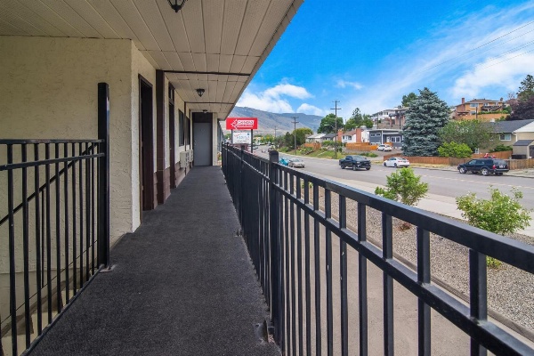 Canadas Best Value Inn & Suites Kamloops image 17